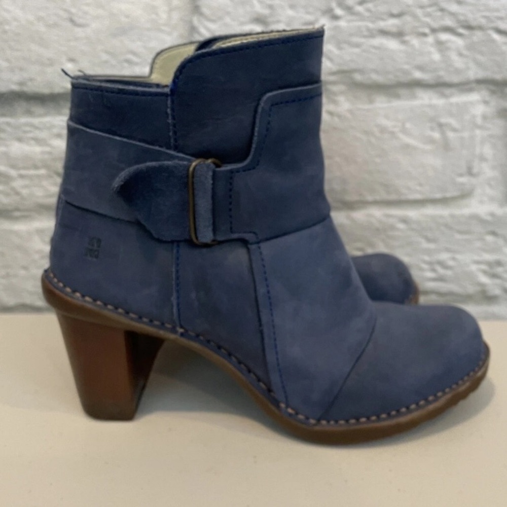 El Naturalista Women's Size EU 37 Blue Duna N566 Newbuck Leather Ankle Bootie